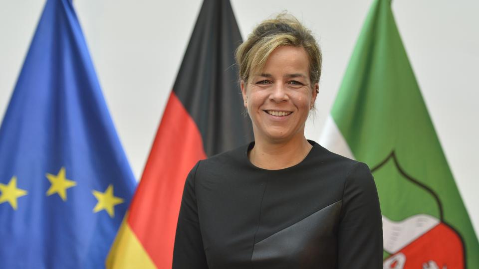 Ministerin für Wirtschaft, Industrie, Klimaschutz und Energie Mona Neubauer